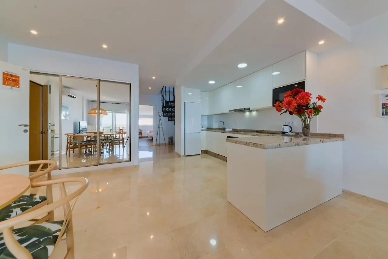 Holidays2Fuengirola Duplex With Stunning Sea View, Terraces,1St Line Beside Port 0*, Fuengirola Spain