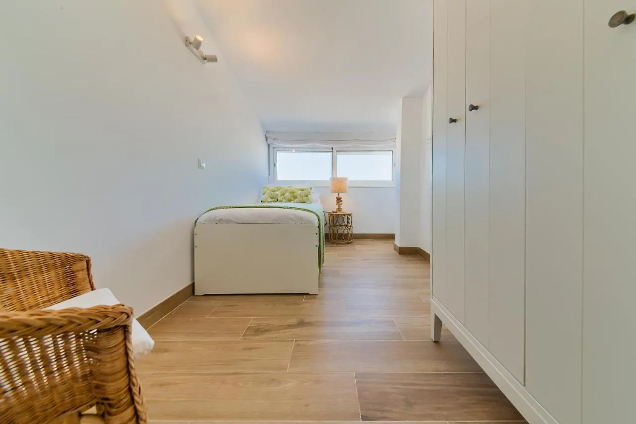 Holidays2Fuengirola Duplex With Stunning Sea View, Terraces,1St Line Beside Port 0*, Fuengirola