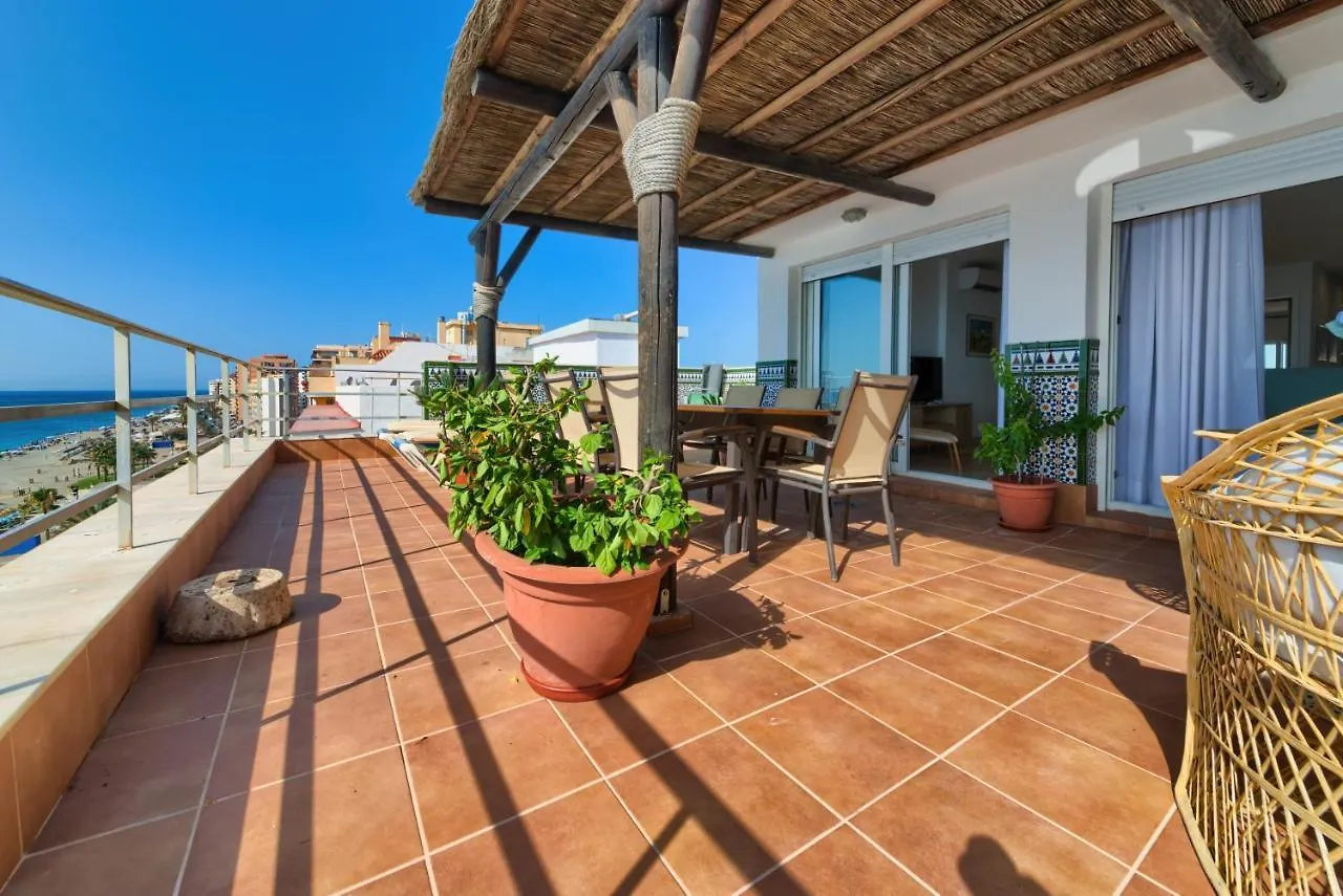 Holidays2Fuengirola Duplex With Stunning Sea View, Terraces,1St Line Beside Port 0*, 丰希罗拉 西班牙
